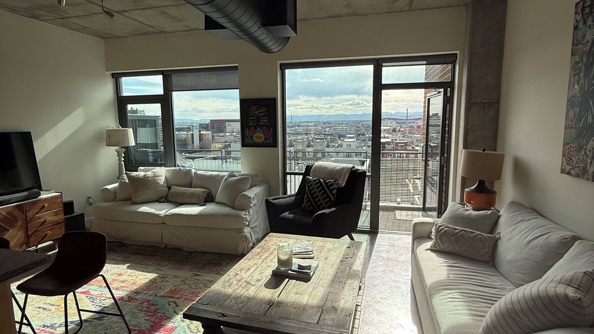 LoDo Condo | PH Condo. Amazing Views with Private Balcony. Walk to everything!