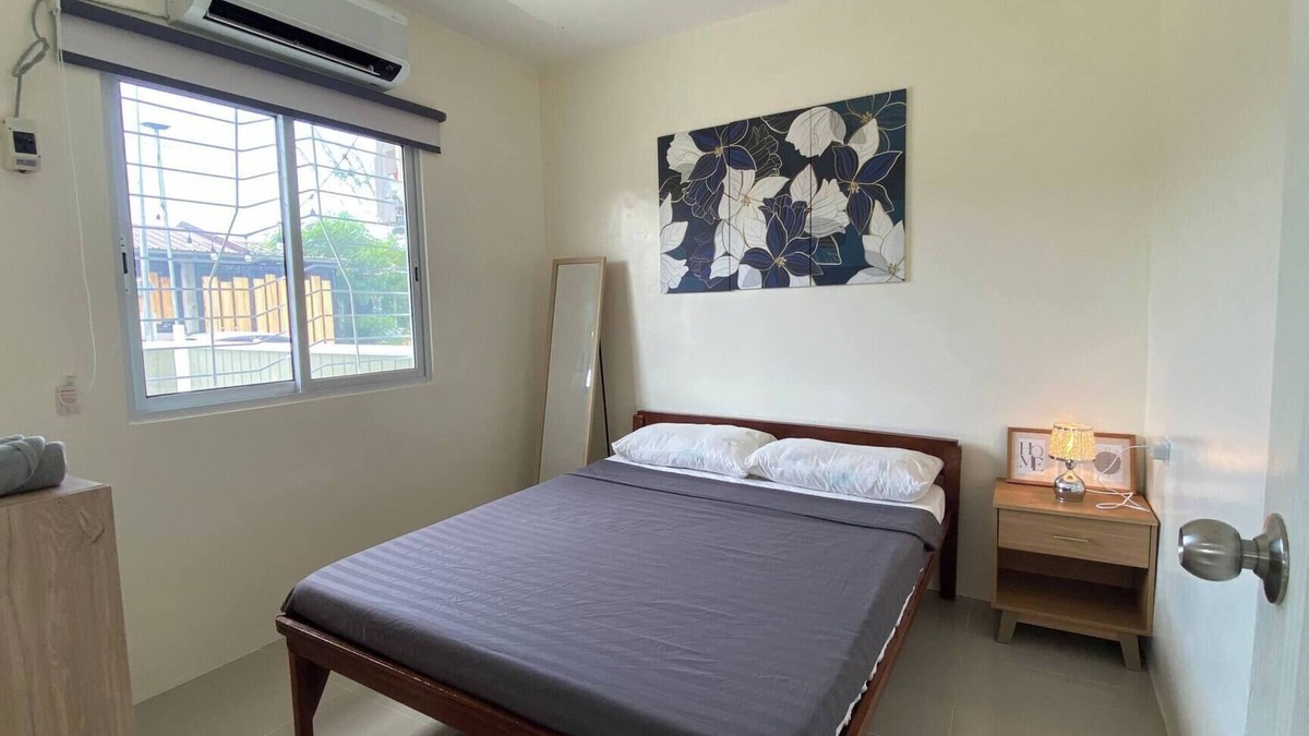 General Santos House | Peaceful 2BR Home in GenSan - AC, WiFi, Netflix, Patio & Free Parking