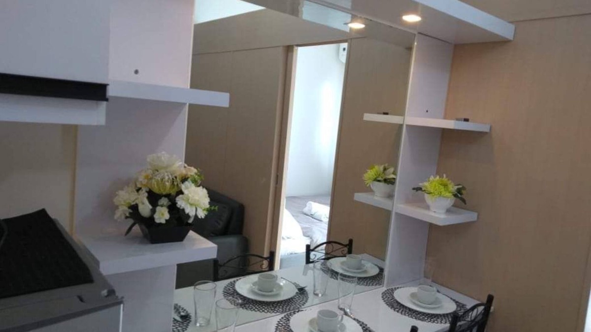 Novaliches Condo | Trees Residences fully furnished1br w/Balcony WiFi, Landline & Netflix by jhoms