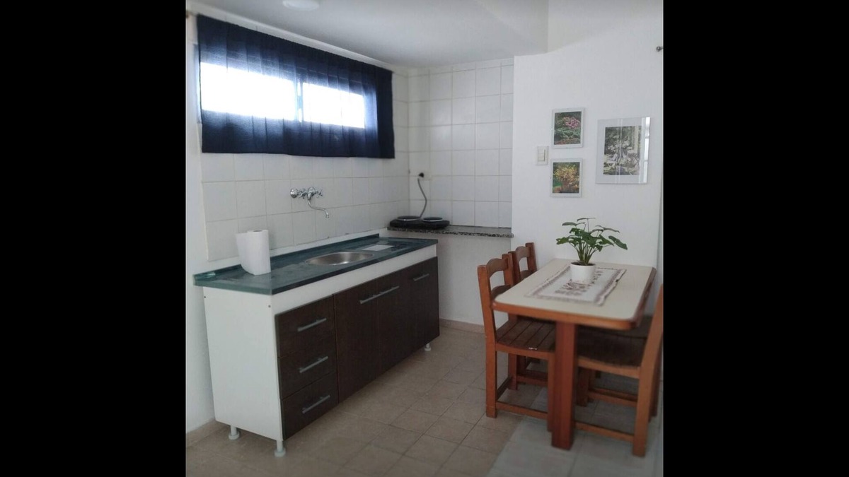 Comuna 12 Apartment | PH studio apartment just meters from CABA