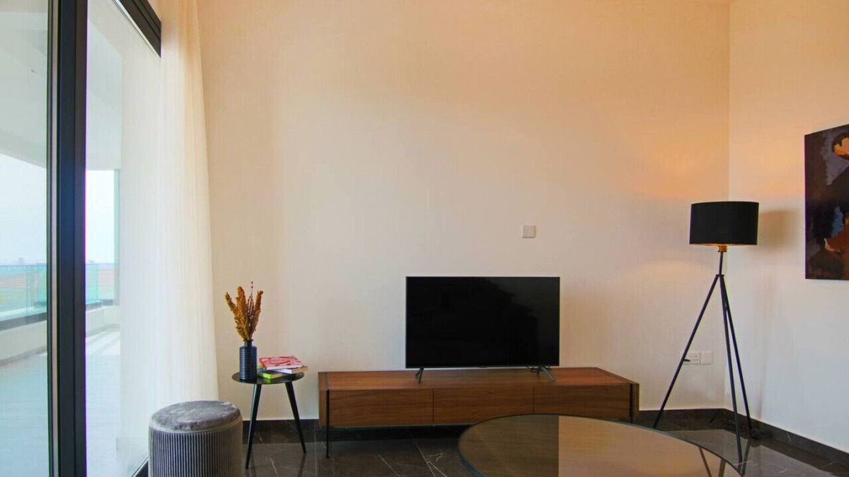 Agios Athanasios Apartment | Phaedrus Living: Sea View Anna Residence 201