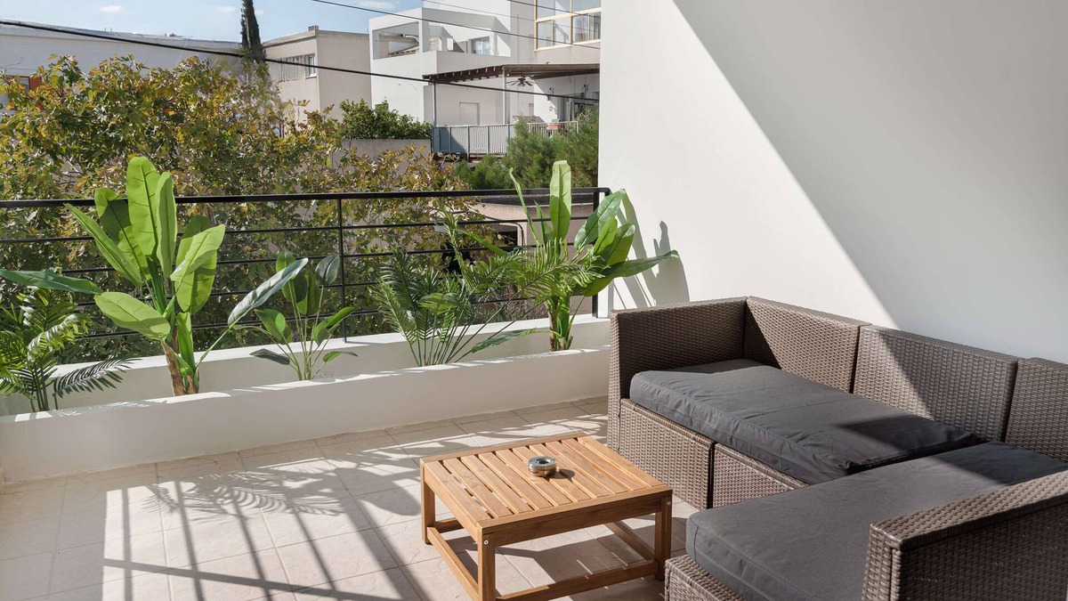 Strovolos Apartment | Phaedrus Living Evergreen City Flat