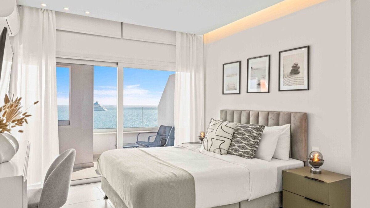 Historical Center Apartment | Phaedrus Living: Limassol Seaside Residences 02