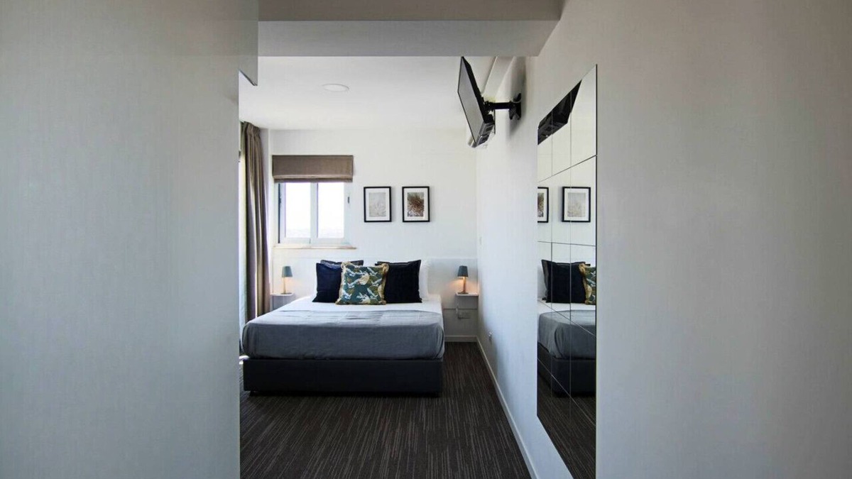 Acropolis Apartment | Phaedrus Living: Luxury Suite Nicosia 510