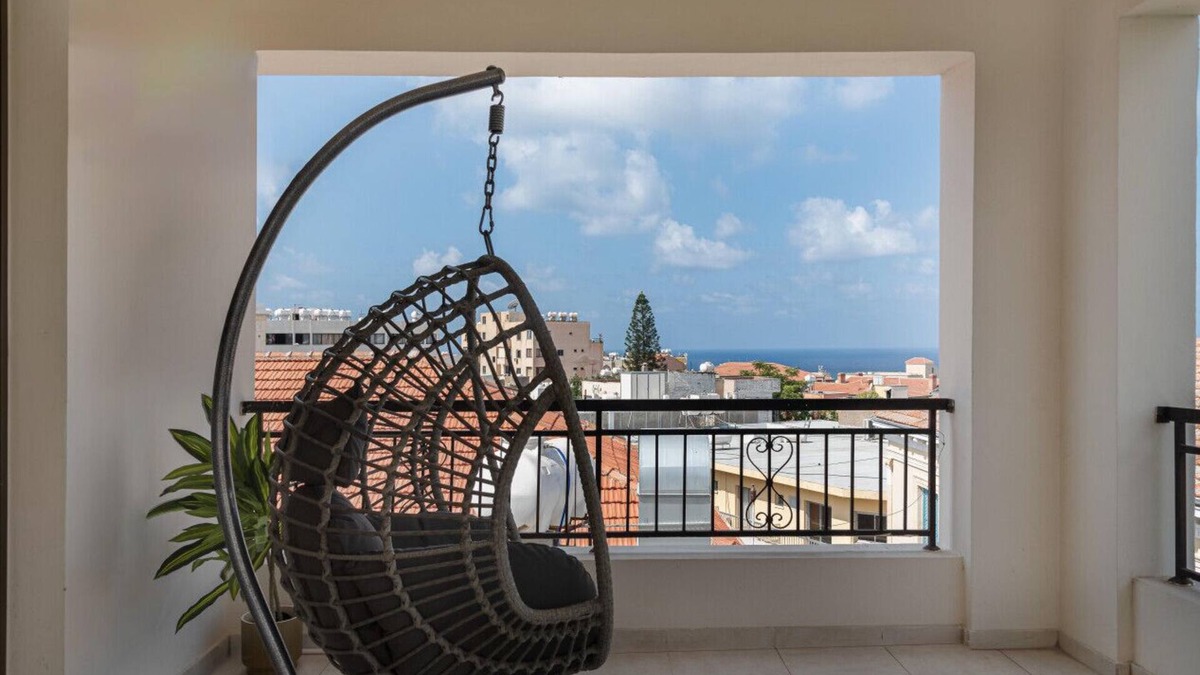 Old Town Apartment | Phaedrus Living: Paphos Old Town Seaview Flat