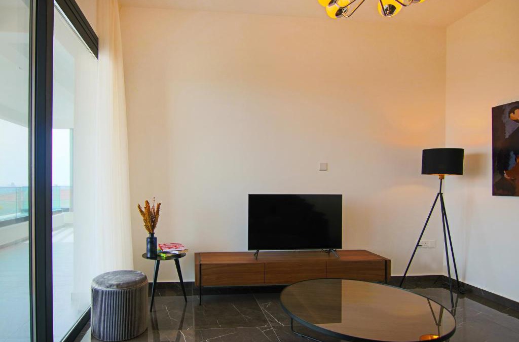 Agios Athanasios Apartment | Phaedrus Living: Sea View Anna Residence 201