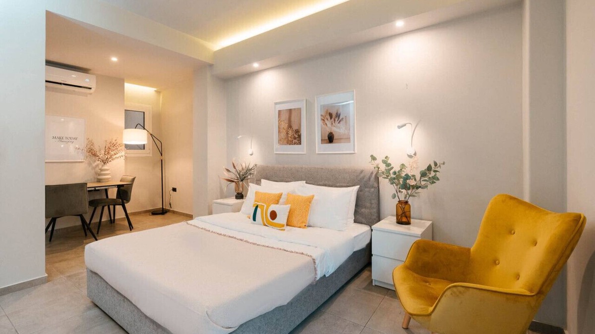 Omonia Apartment | Phaedrus Living: Zenonos Central Studio