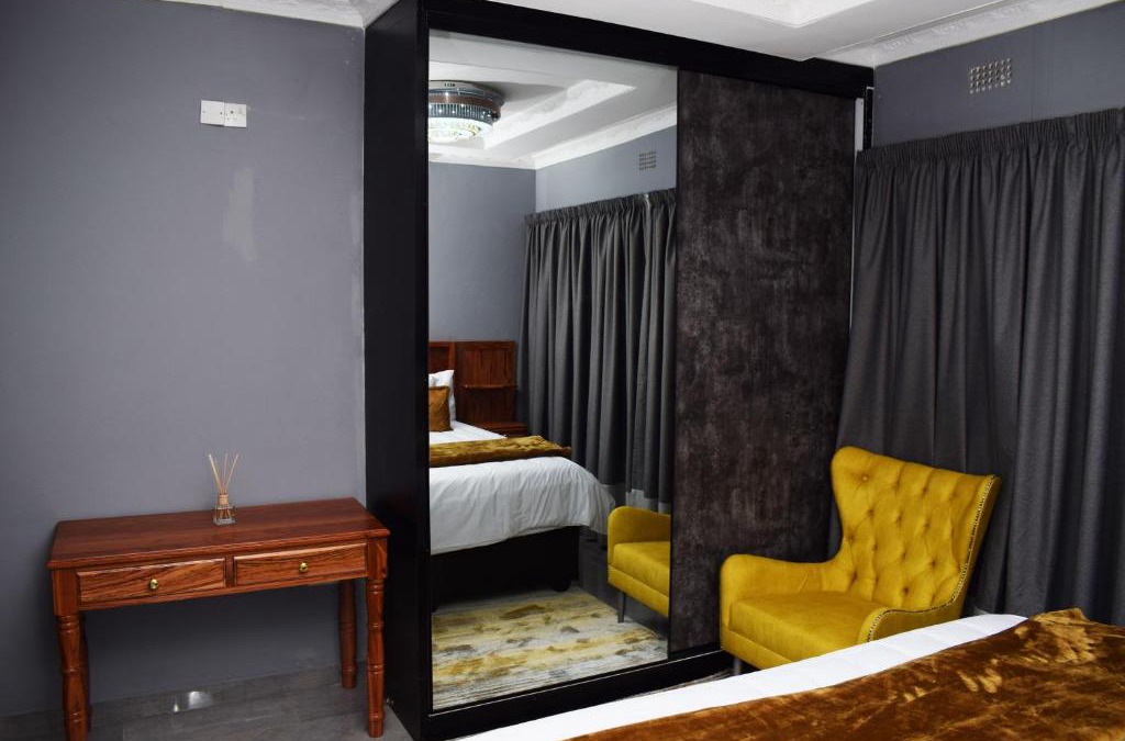Jwaneng Bed & Breakfast | Phakela Cottages