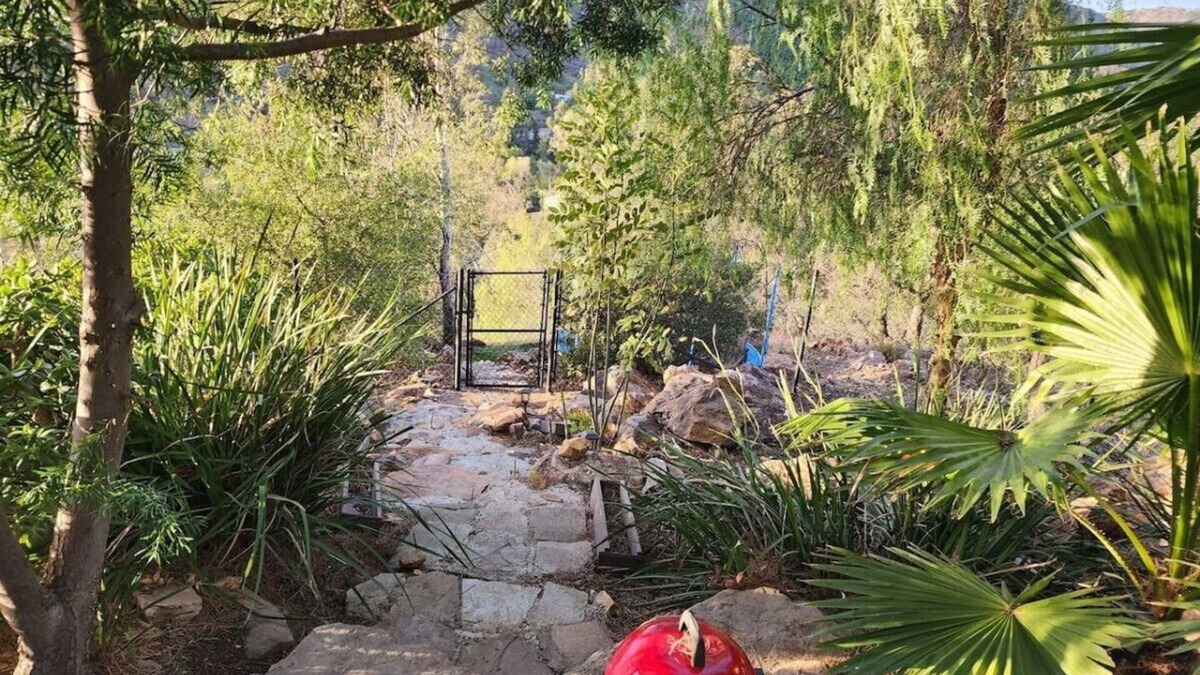 Lake Wohlford House | Phenomenal 1 bedroom with views!