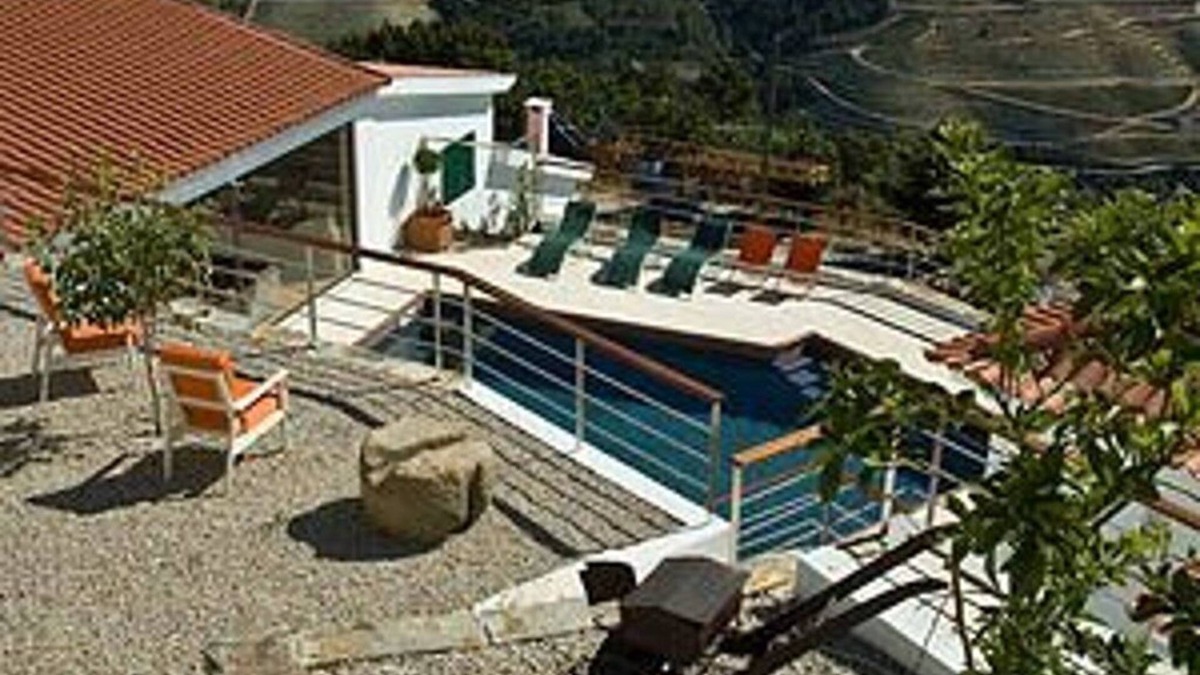 Gouvaes Villa | Phenomenal Pinhao Villa | 3 Bedrooms | Villa Douroco | Beautiful Valley Views |.