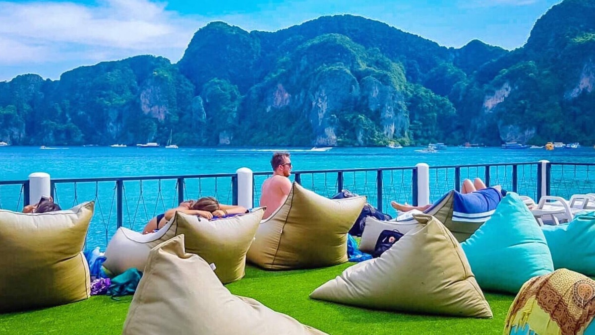 Ko Phi Phi Hotel | Phi Phi Don Chukit Resort
