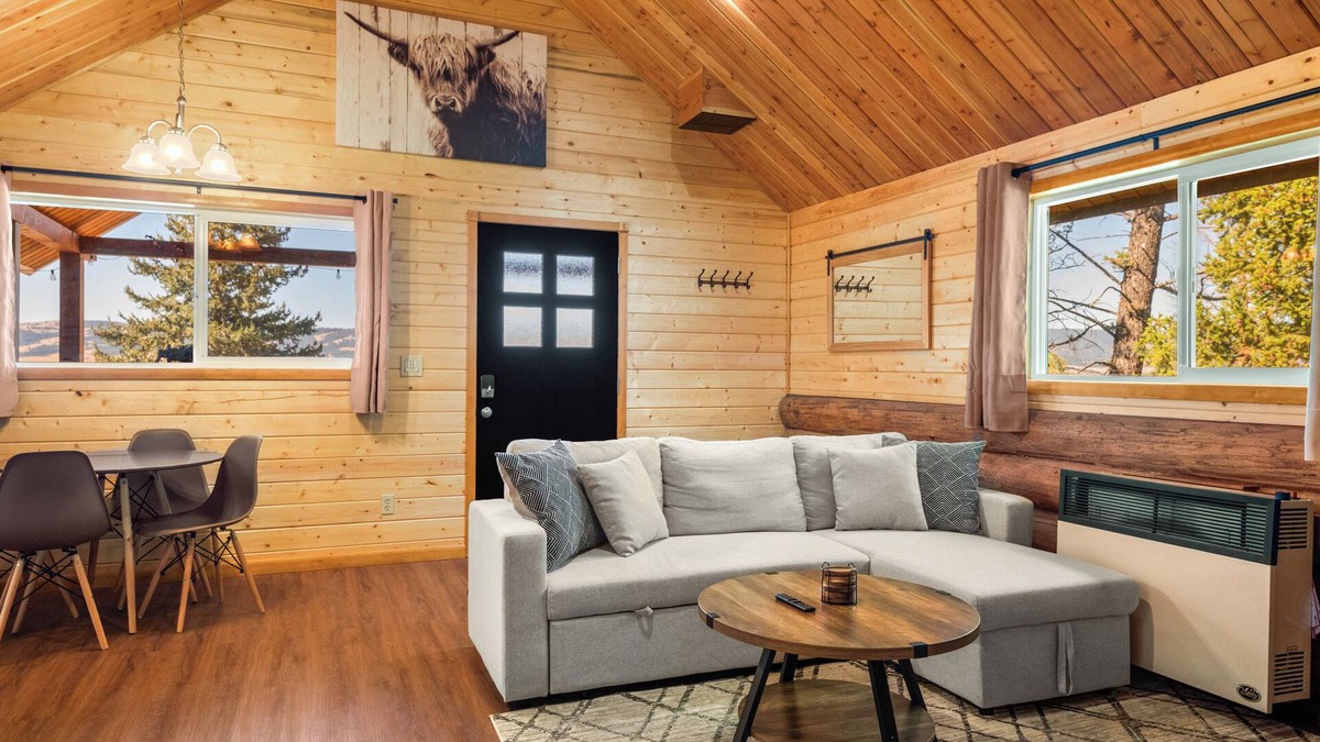 Philipsburg Cabin | Philipsburg Pines Lodge