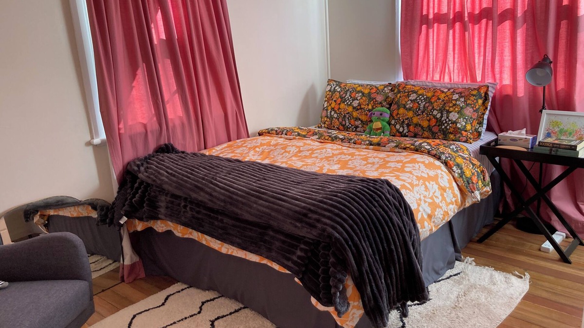 Scone House | Philomena's 60s Shack in Scone, a cozy retreat in the Horse Capital of NSW.