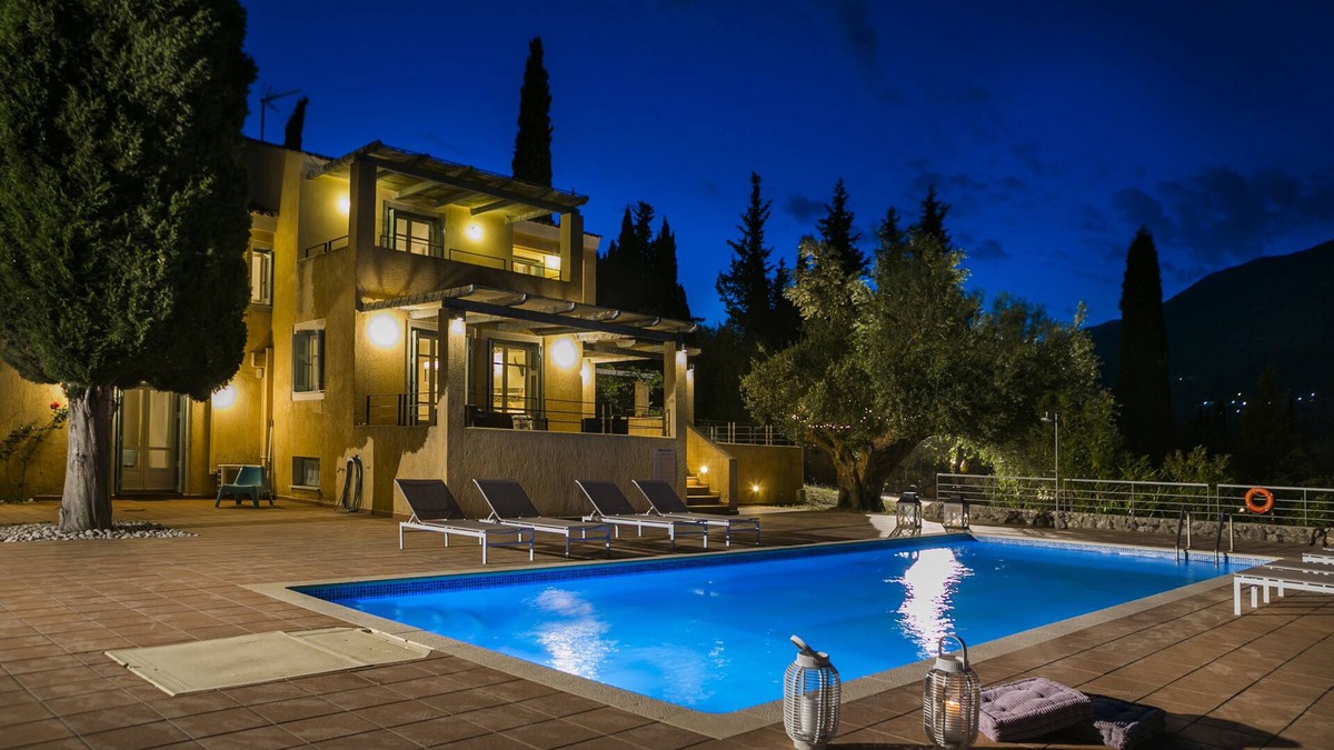 Logarata Villa | 'Phivos Villa'Elegant Villa With Dramatic Mountain & Sea Views, Totally Equipped