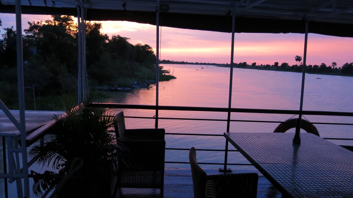 Daun Penh Boat Rental | Phocea Cruise Phnom Penh to Siem Reap