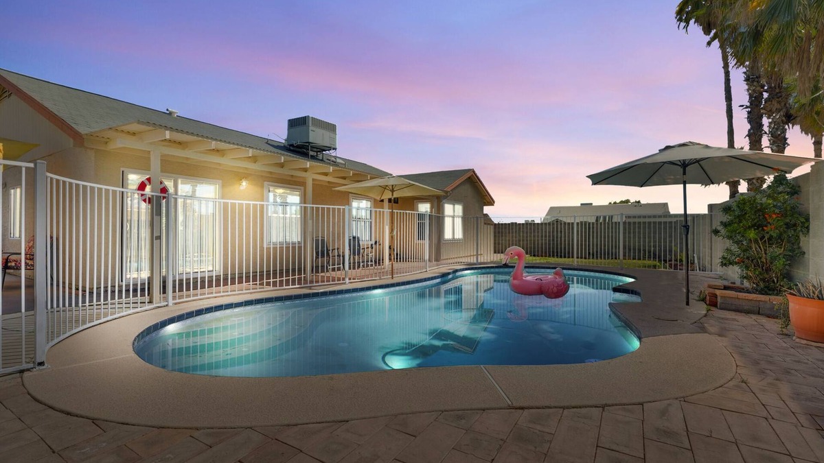 Deer Valley House | Phoenix Gem-Close to TPC-Pet Friendly w/Pool-BBQ