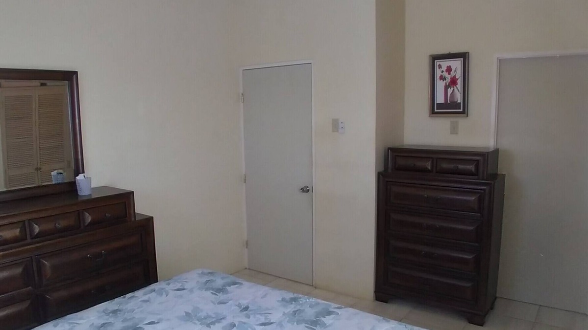 Portmore House | Phoenix Manor - Relax and unwind in the most serene atmosphere