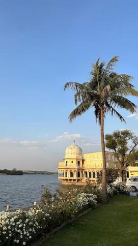 Kishangarh Hotel | Phool Mahal Palace