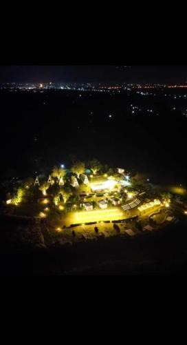 Phrao Bed & Breakfast | Phrao Camping Village พร้าวแคมป์ปิ้ง วิลเลจ