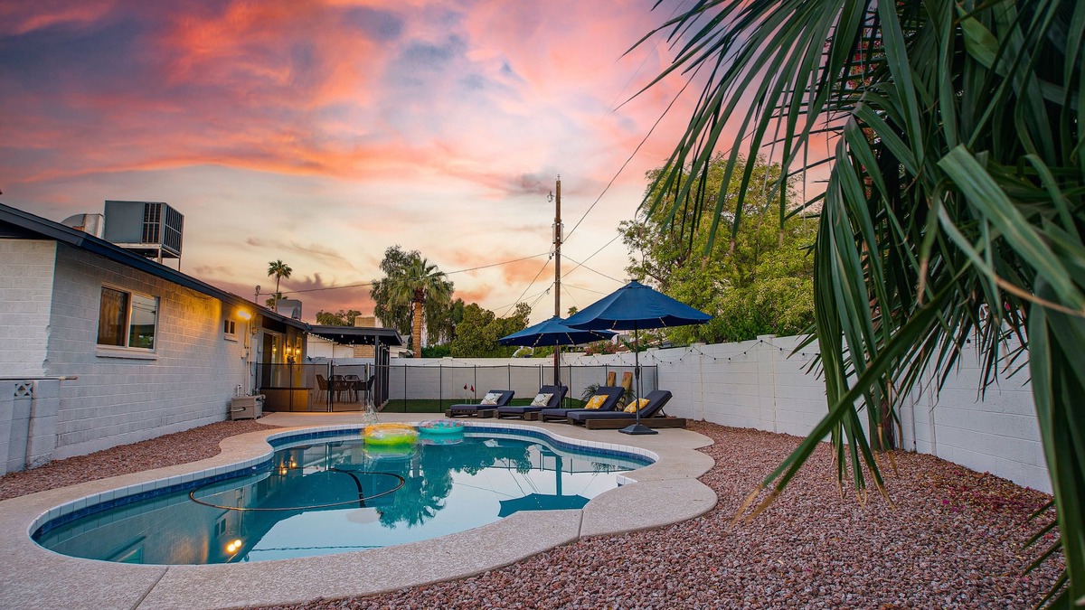 Park Scottsdale One House | Piña Bonita – 3BR Tropical Retreat w/Amazing Pool