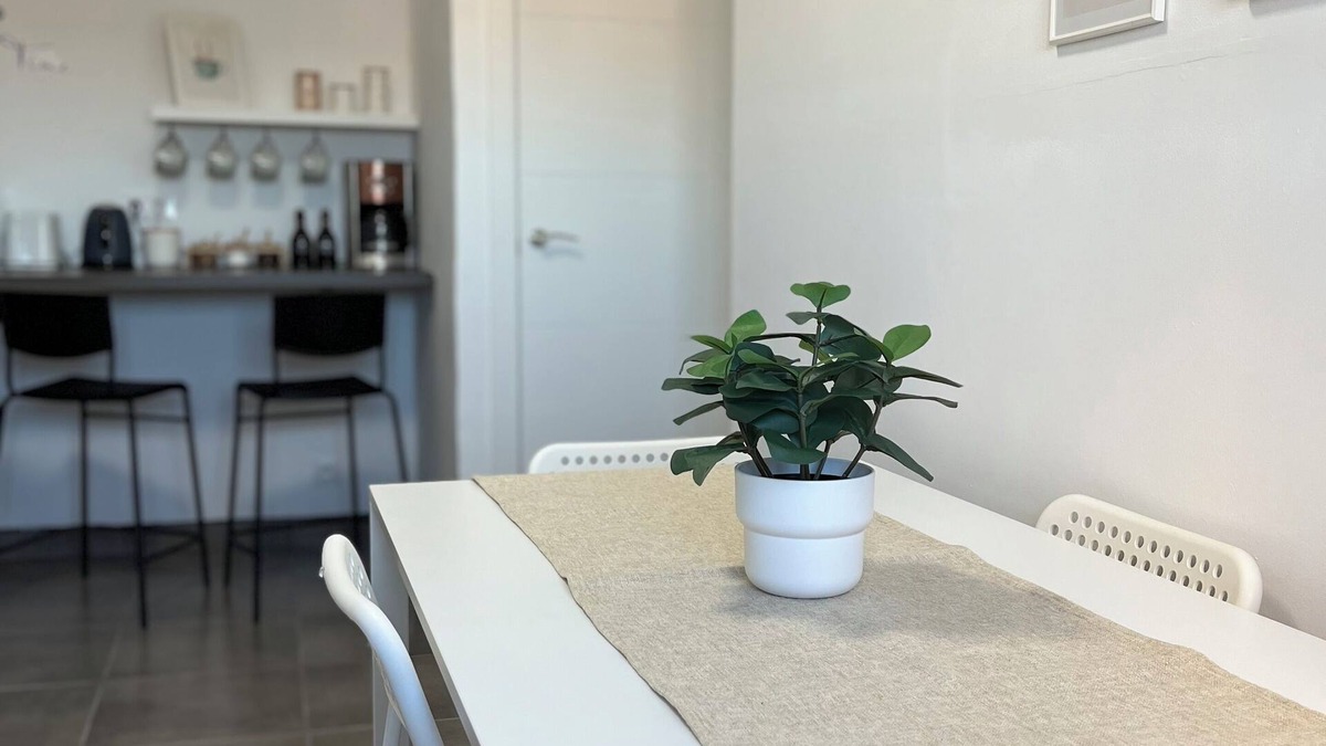 Santo Domingo de la Calzada Apartment | Piso Nuevo con Terraza en el Centro del Espolón