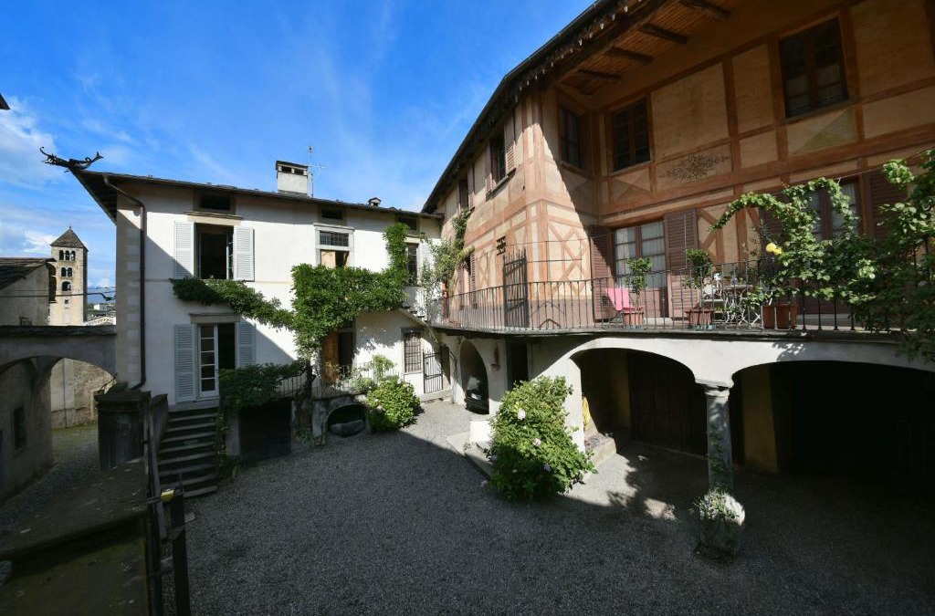 Ponte in Valtellina Villa | Piano nobile al Roseto del Drago