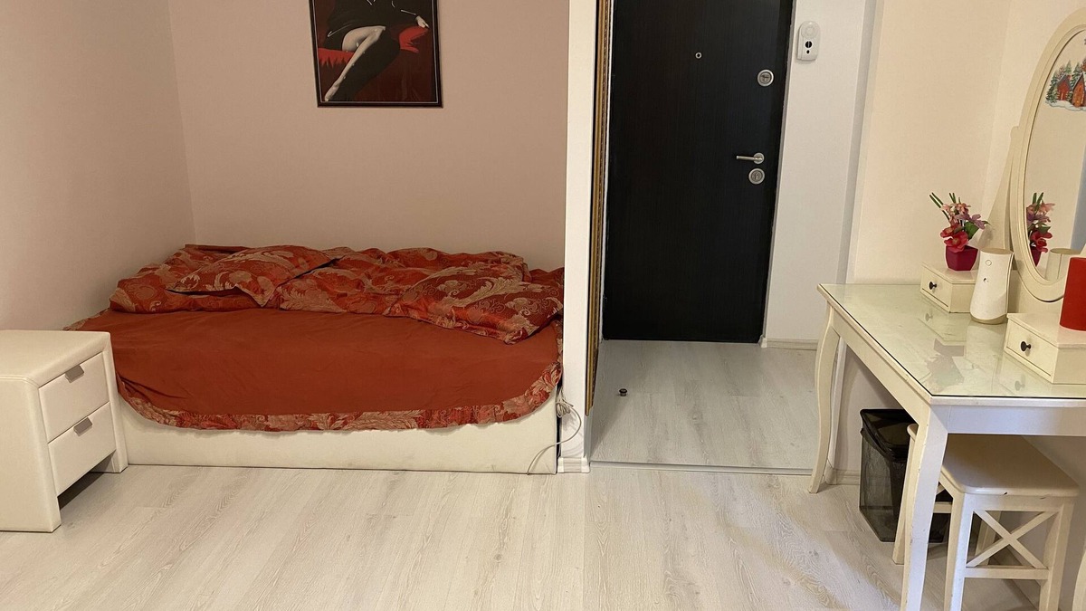 Sector 4 Condo | Piata Sudului Host