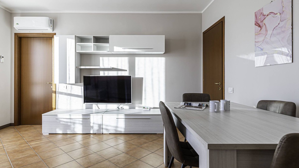 Rozzano Apartment | Piazza Alboreto, 72 - Rozzano