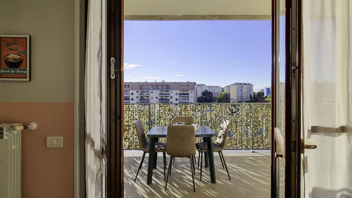 Rozzano Apartment | Piazza Alboreto 72 - Rozzano