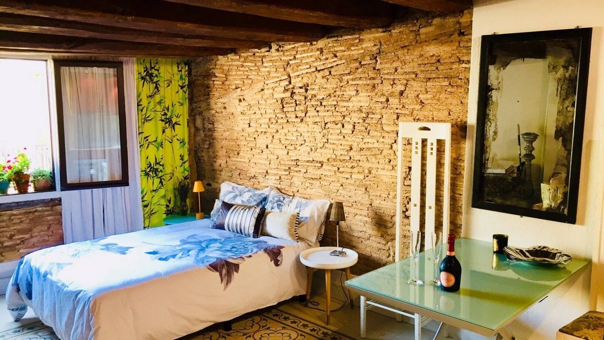 El Born Apartment | Picasso apartment, city centre.
