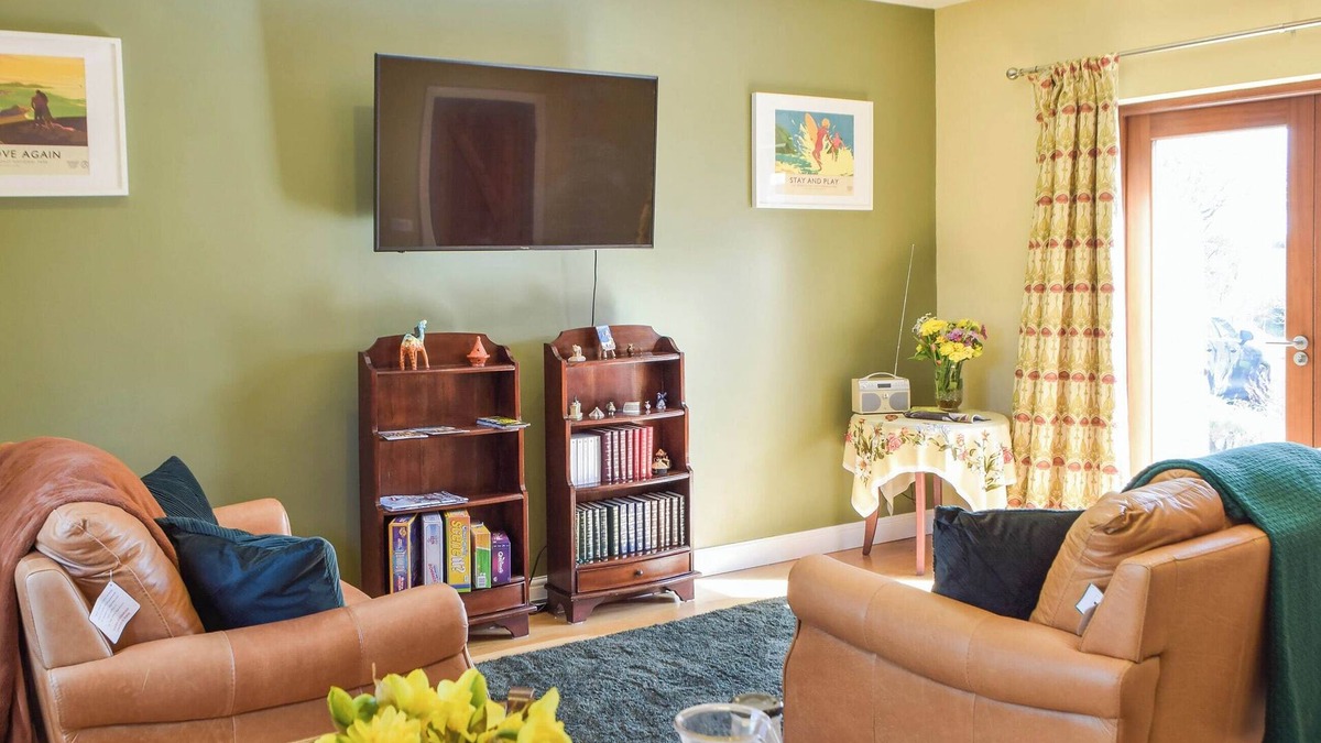 Haverfordwest Cottage | Picked for its coastal location with a plethora of walks nearby.