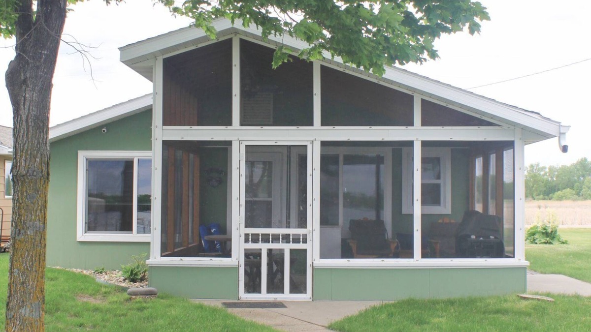 Richville Cabin | Pickerel Lake Cabin on the North Shore