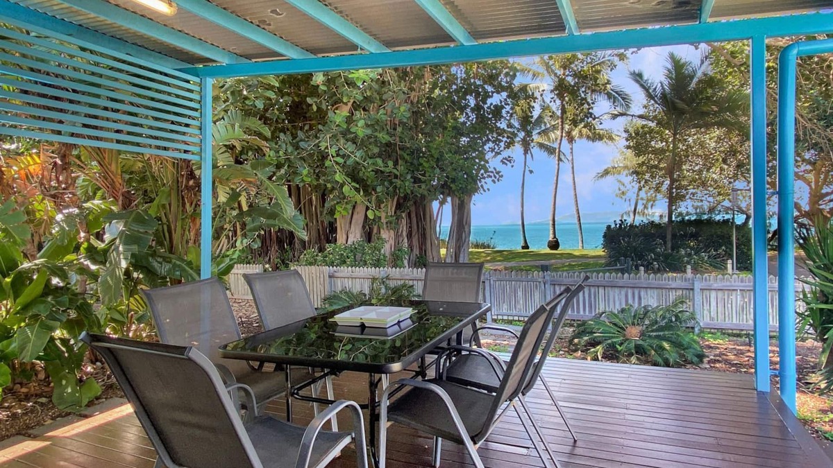Picnic Bay House | Picnic Beach'scape, Picnic Bay
