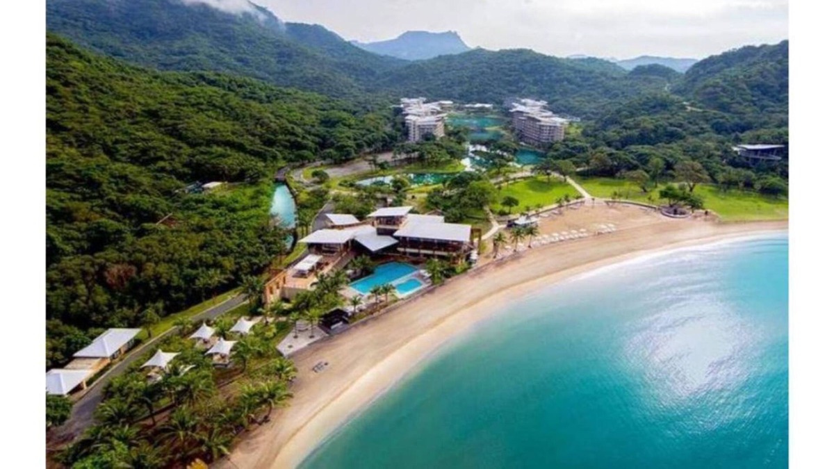 Nasugbu Apartment | Pico de Loro Beach and Country Club lito3brCab