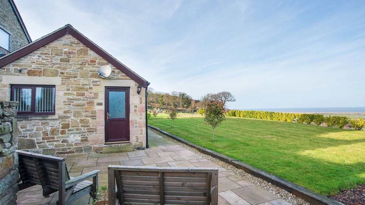 Llanasa Cottage | Picton Lodge - Sea Views