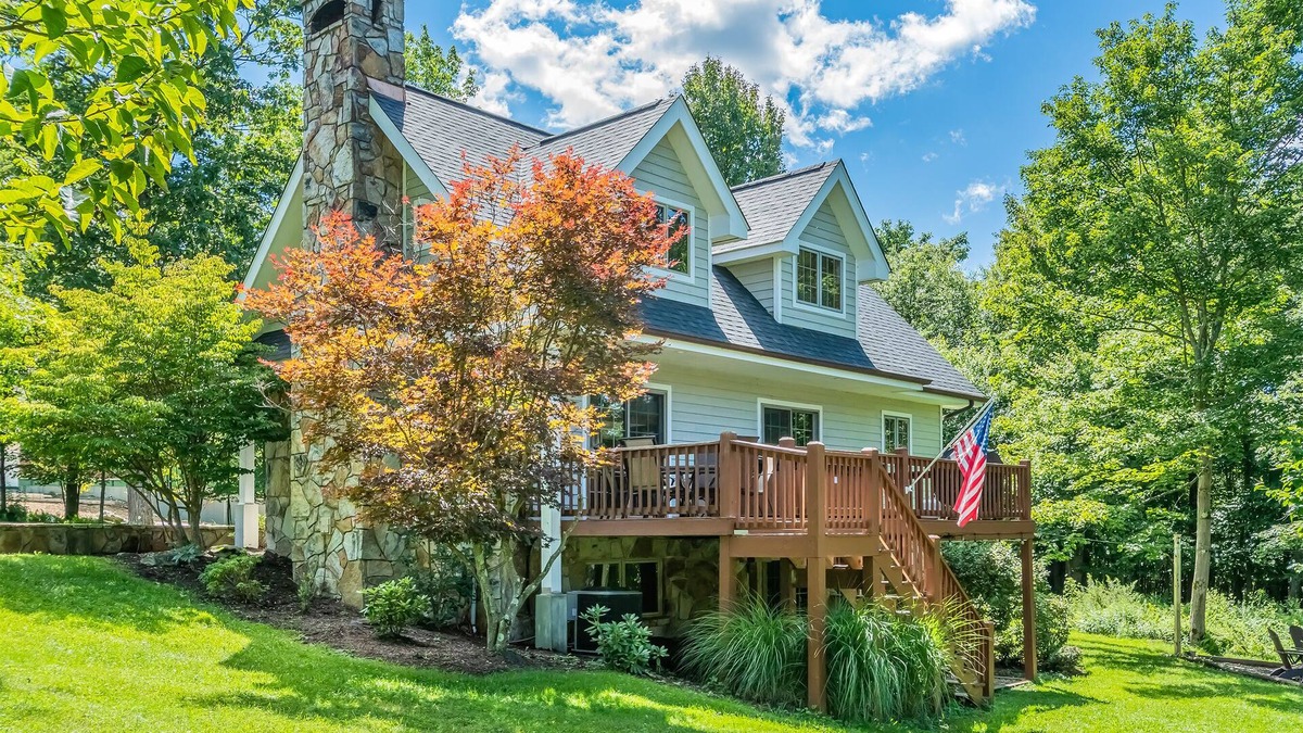 Mountainside House | Picture Perfect | Centrally Located + Hot Tub & Game Room!