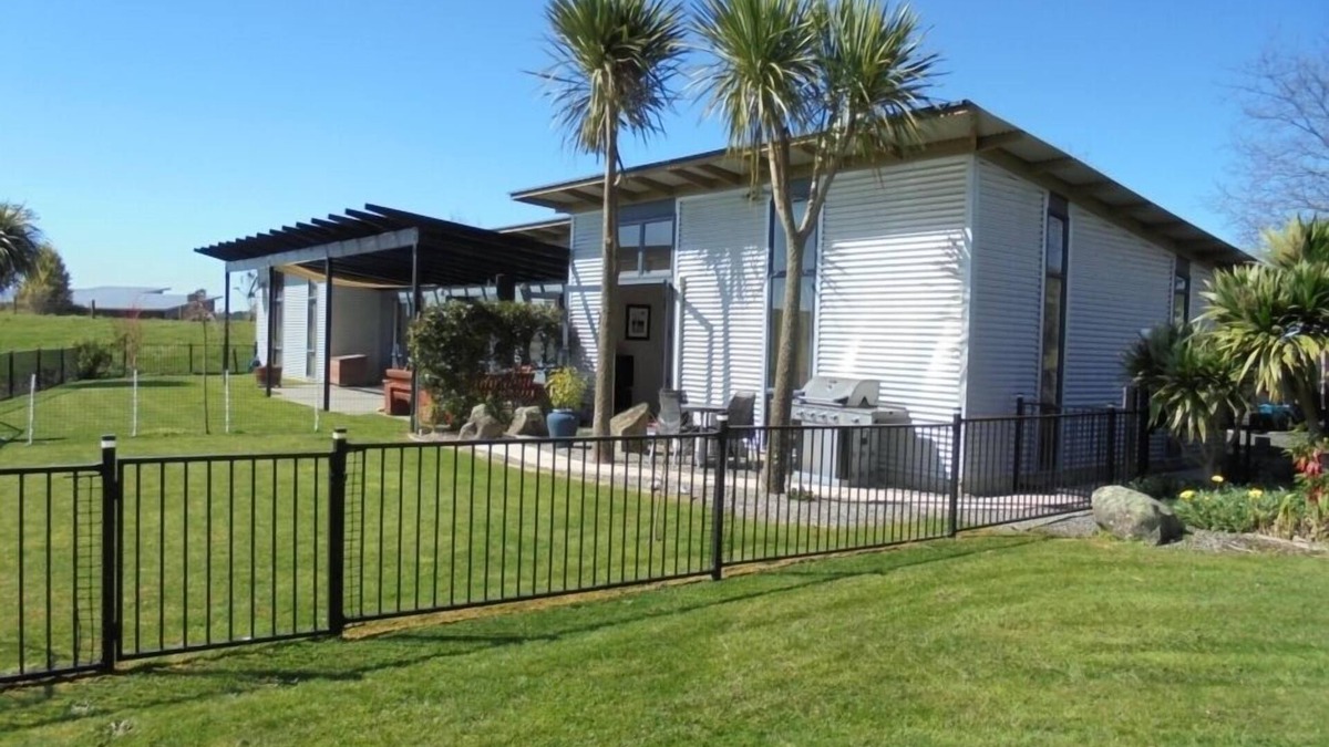 Horotiu Bed & Breakfast | Picture Postcard Hideaway