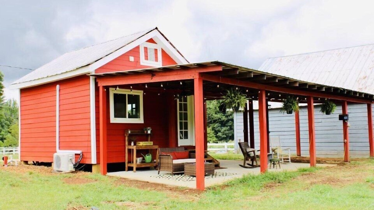 Morganton Apartment | Picturesque Cottage on a Beautiful Farm
