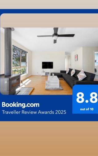 Loch Sport House | Picturesque Lakeside Getaway: Views, Beach, Park