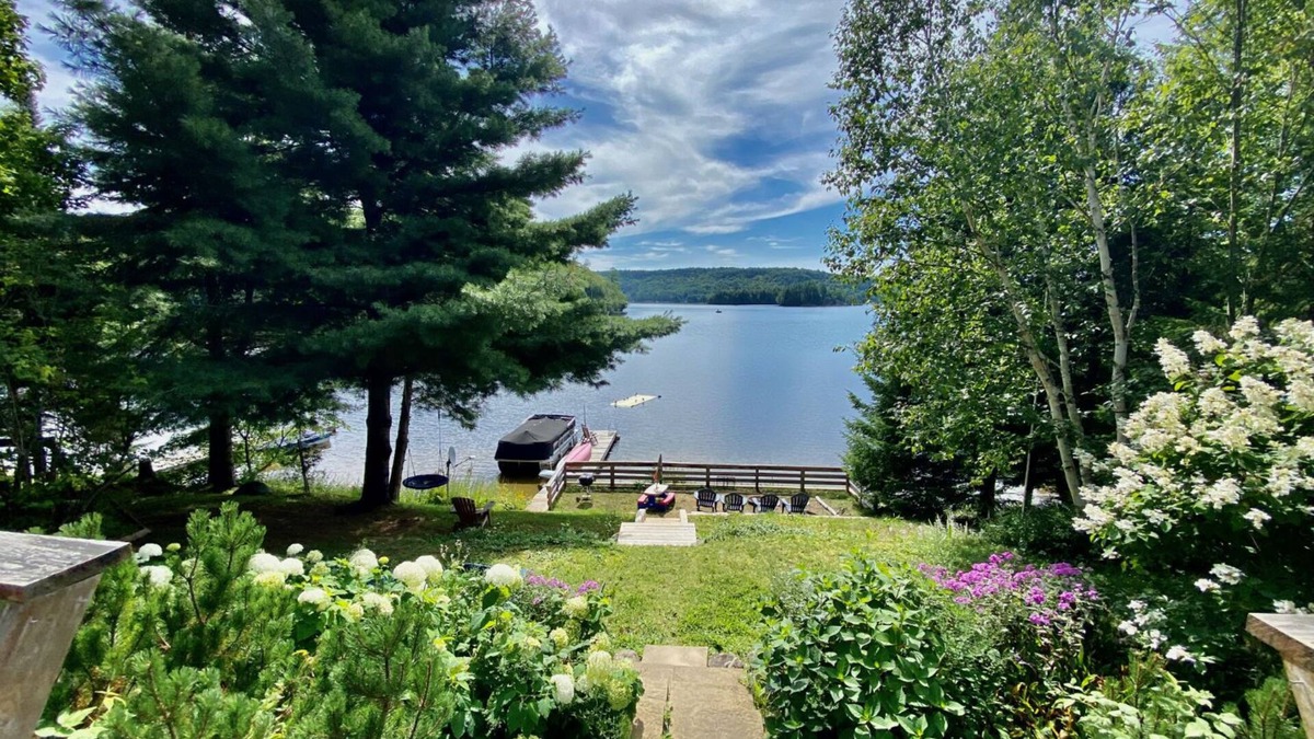 Dorset Cottage | Picturesque Paint Lake Cottage, Muskoka