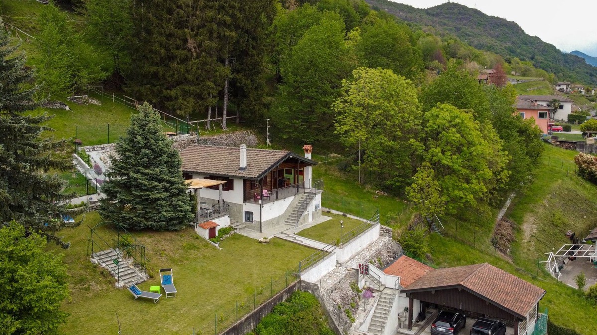 Carlazzo House | Pidaggia Paradise by Interhome