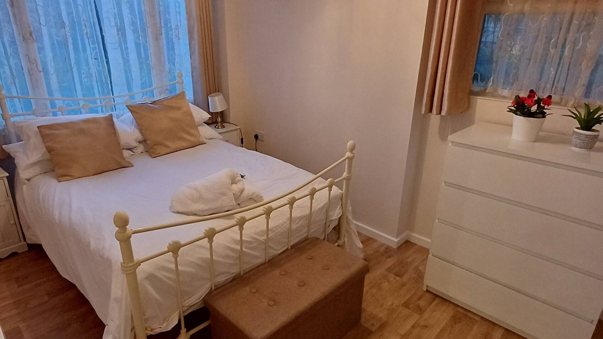 Inkberrow Apartment | Piddlebrook is a delightful self contained flat in the village of Inkberrow.