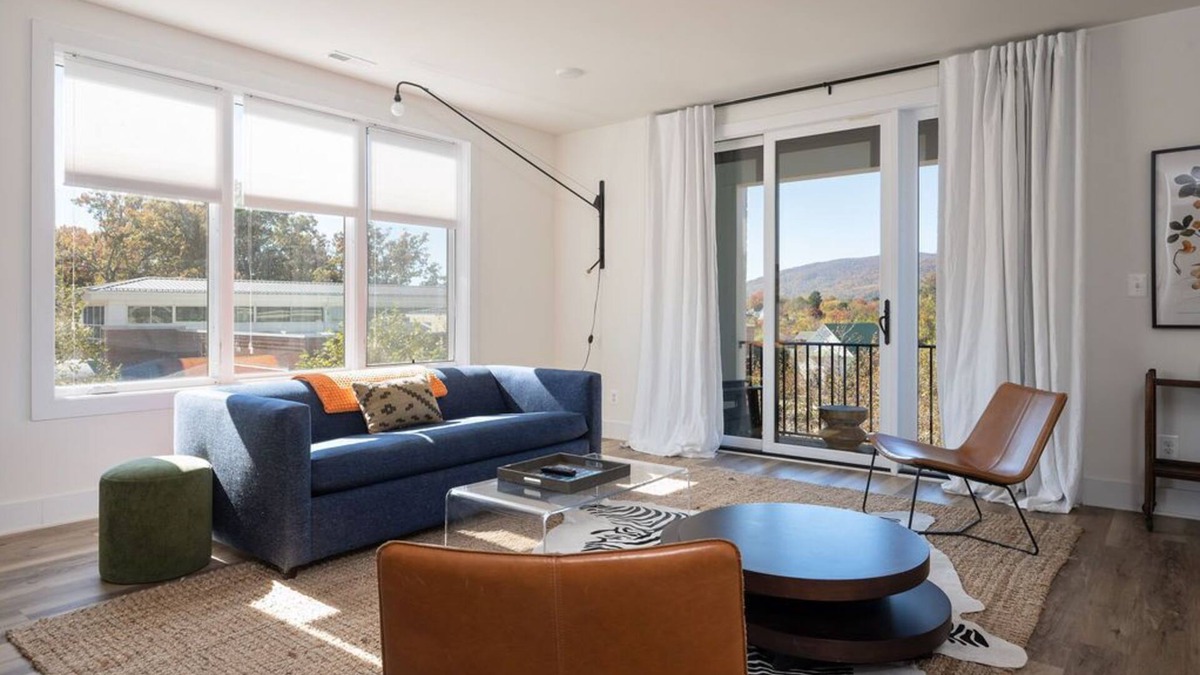Batesville Apartment | Piedmont Place 303| Lux Vineyard & Brewery Getaway in the Heart of Crozet | Pet Friendly