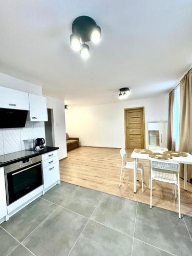Legnica Apartment | Piekary C