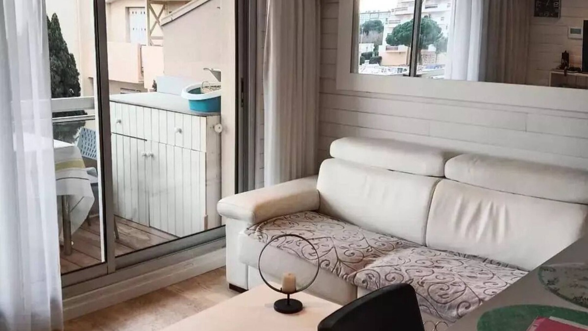 Le Port Apartment | Pier Marine Residence - Apartment T2 view Marina included parking 2QMAR15