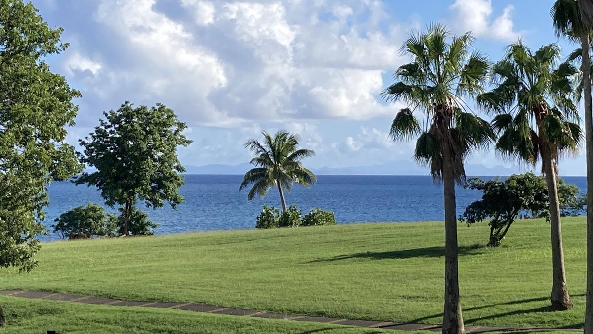 Sainte-Luce Apartment | Pierre et Vacances: Superbe Appartement en Front de mer