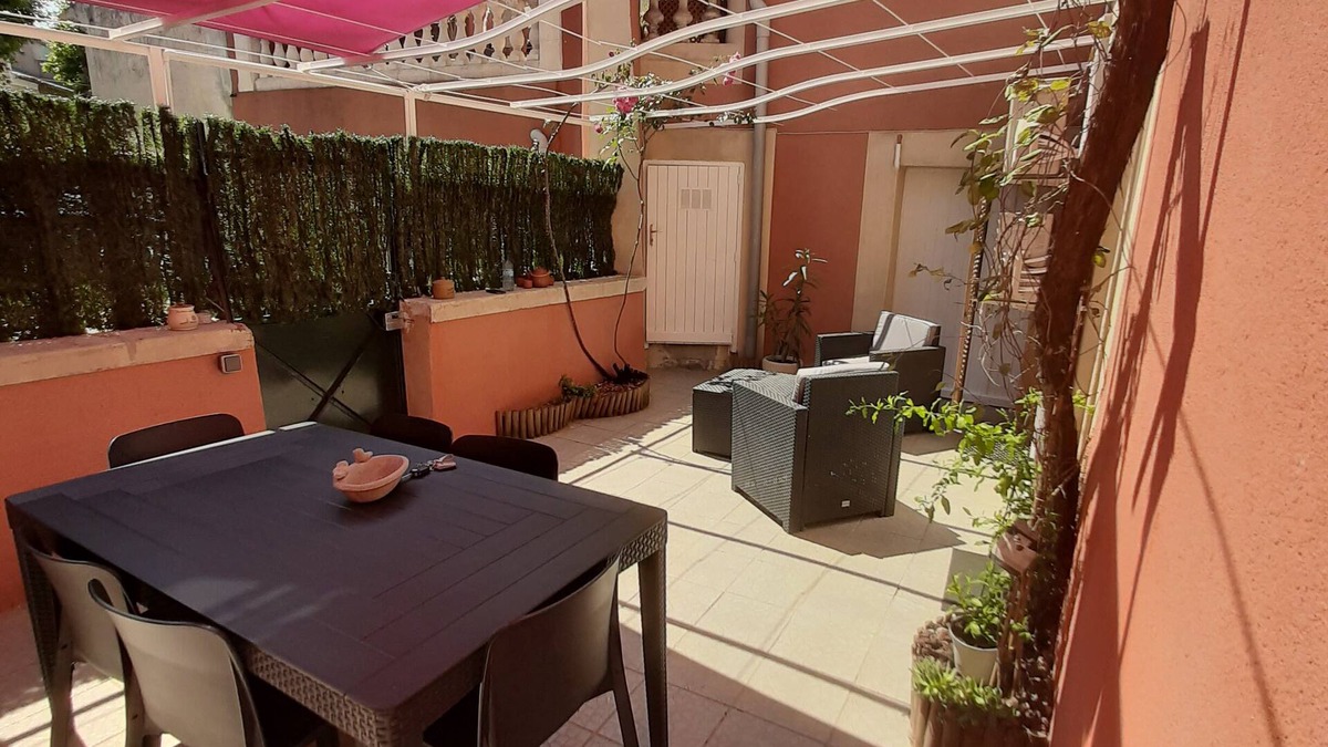 Pierrelatte House | PIERRELATTE 2020 MAISONETTE OF 100 M2 WITH TRERRASSE, park and lake nearby