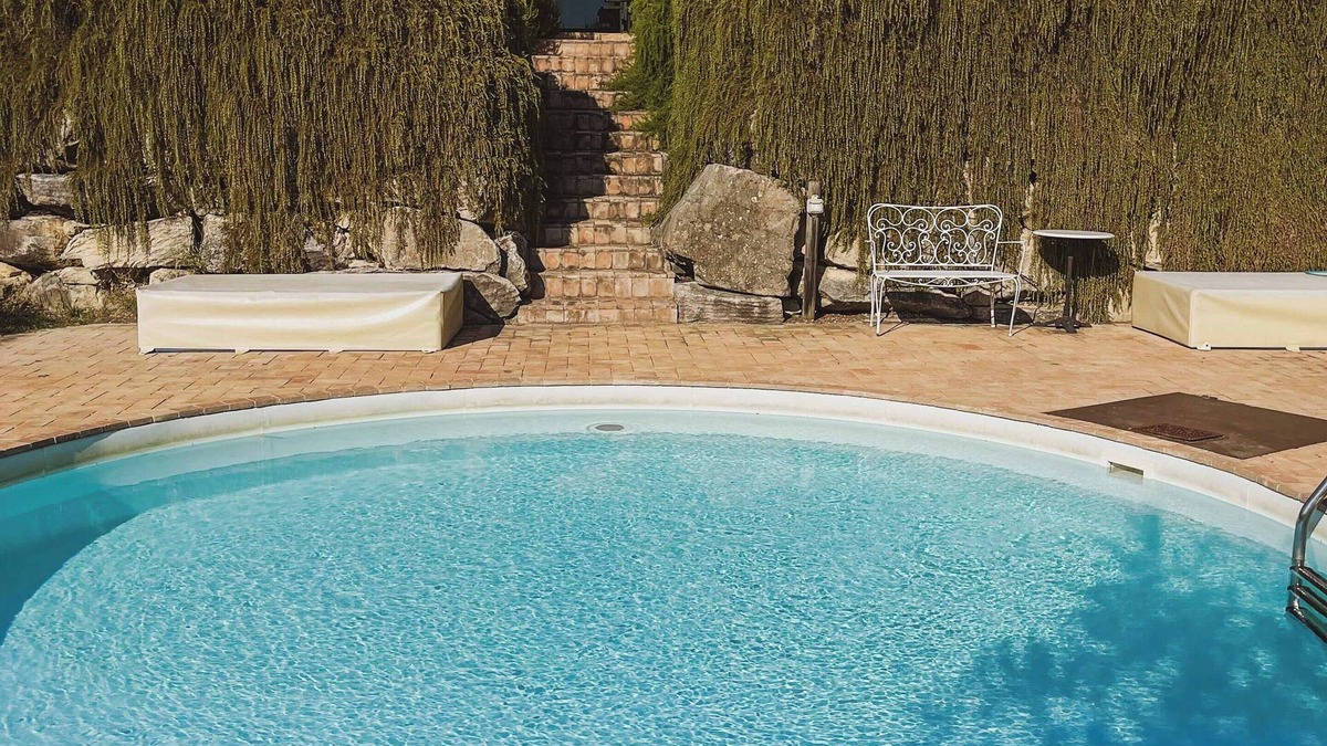 Castiglione a Casauria Apartment | Pietra Pizzuta Country House "Morrone" in the heart of Abruzzo. 1 pool