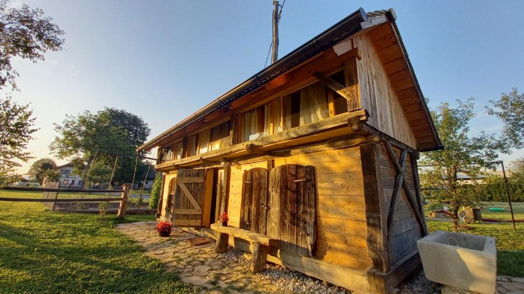 Metlika House | Pig barn - Svinjaki