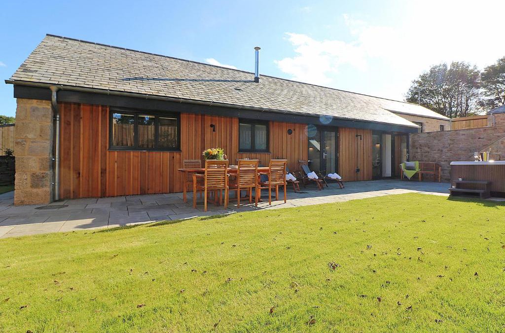 Falmouth House | Pig House, Boskensoe Barns